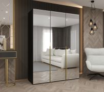 Kleiderschrank mit drei Spiegeltüren Eiger 129, Farbe: Schwarz, zwei Kleiderstangen, zwei Fächer, 1,5 Meter breit, Soft-Close-Funktion, Griffe: Gold