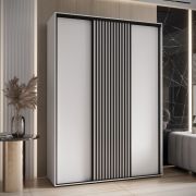 Weißer Schiebetürenschrank Mina, Schwarze Lamellen, Schwarzer Stahlgriff, platzsparend, viel Stauraum, Anti Staubbürsten, 235,2 x 180 x 60 cm