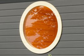 Saunafenster | Elfenbeinweiß | rund | Klarglas | für 38 mm Saunen | Durchmesser: 84 cm