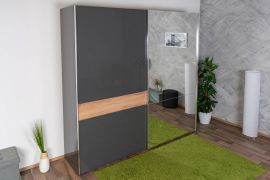Schiebetürenschrank / Kleiderschrank Vaitele 09, Farbe: Anthrazit Hochglanz / Walnuss - 224 x 230 x 61 cm (H x B x T)