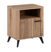 Nachtkommode mit gerillter Front, 66 x 54 x 40 cm, in Eiche, mit 1 Tür und 2 Fächern, eleganter länglicher Griff, schwarze Beine