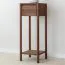 Beistellkommode | Eichenholz geölt | Farbe: Tabacco | hoher Beistelltisch | Massivholz | 1 Schublade | Soft Close System | 1 Ablagefach | 33 x 33 x 90 cm | Seille 14 | gefräster Griff