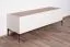 TV-Unterschrank Asau 04, Farbe: Kaschmir / Eiche dunkel - Abmessungen: 56 x 148 x 47 cm (H x B x T)