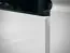 TV-Unterschrank mit Push-to-open Funktion Nese 06, Farbe: Weiß Hochglanz / Eiche San Remo - Abmessungen: 43 x 190 x 48 cm (H x B x T)