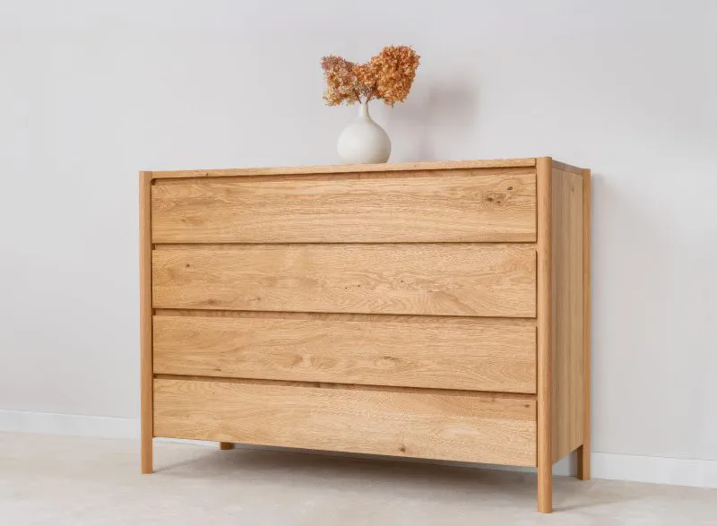 Kommode | Eichenholz geölt | Massivholz | Soft Close System | 4 Schubladen | Farbe: Eiche | 123 x 48 x 90 cm | Seille 01 | gefräste Griffe