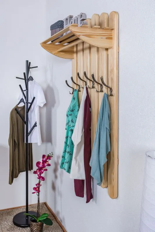 Garderobe massiv