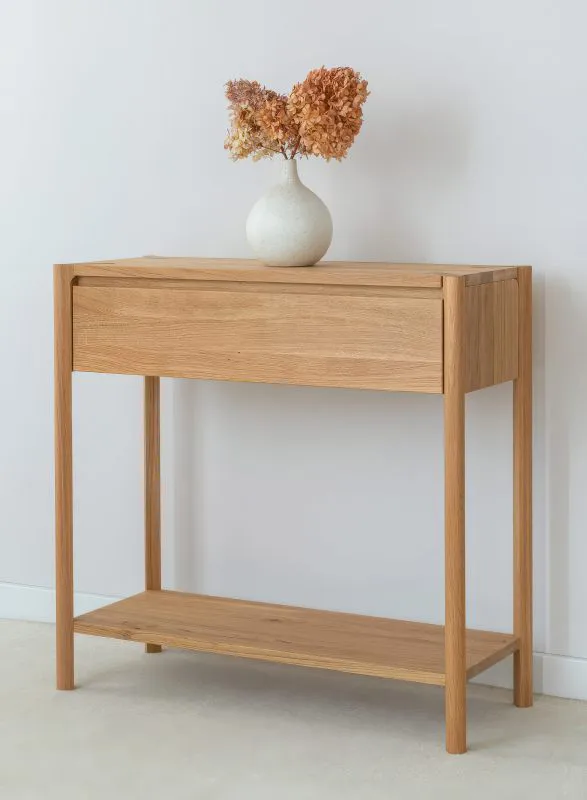 Konsolentisch | Sideboard | Massivholz | Soft Close System | 1 Schublade | Eichenholz geölt | 1 Ablagefach | Farbe: Eiche | 83 x 33 x 80 cm | Seille 02 | gefräster Griff