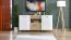 Sideboard / Kommode mit modernen Design Baka 05, Farbe: Eiche Artisan / Weiß Hochglanz, drei Türen, eine Schublade, Maße: 87,5 x 173 x 41,5 cm, sechs Fächer