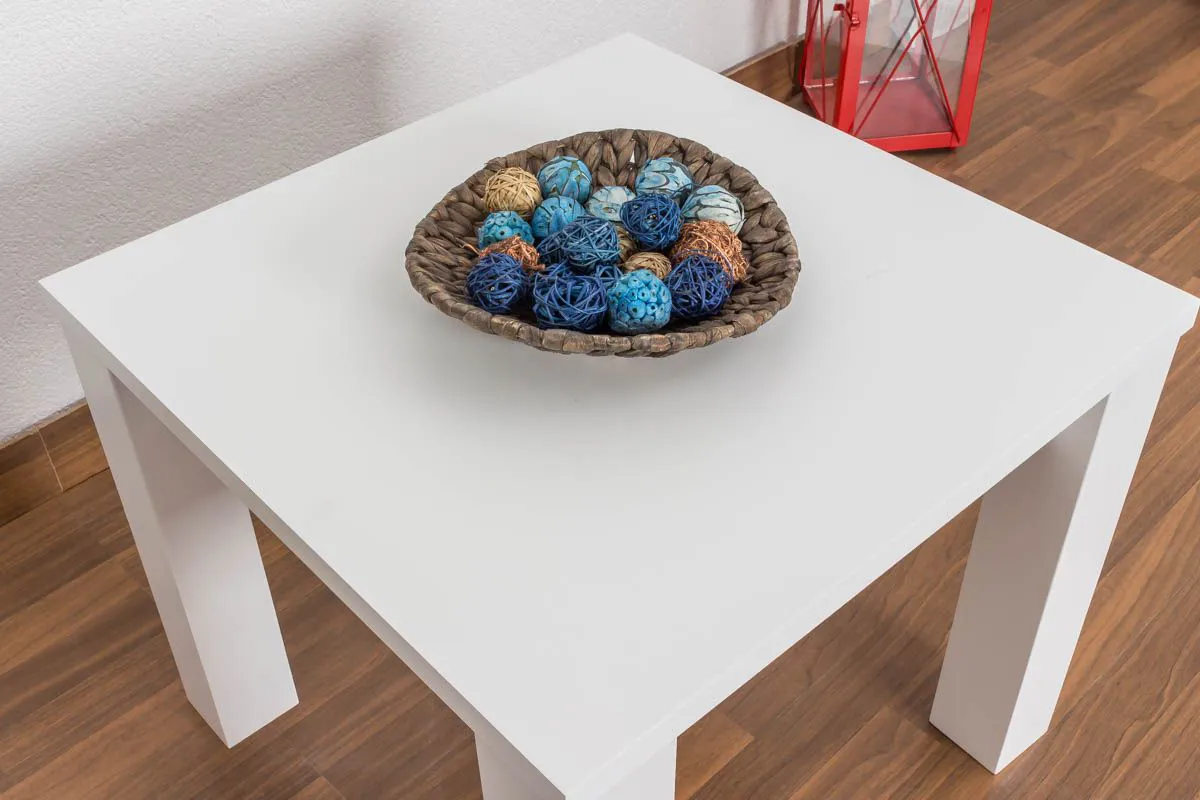 Tisch 60x60 weiß