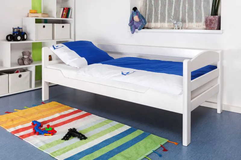 Kinderzimmer-Bett 90 x 200 cm | Massivholz: Buche | Weiß Lackiert Abbildung