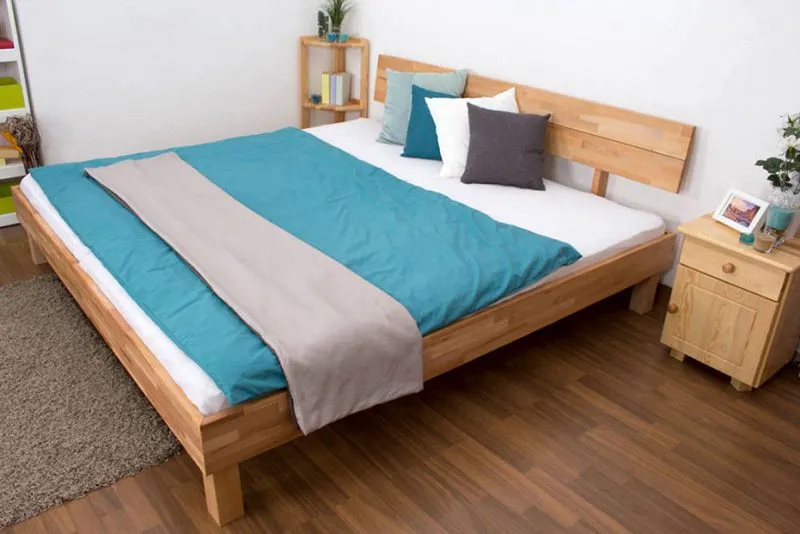 Holzbett Bettgestell Kernbuche 200 x 200 cm geölt Abbildung