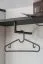 Garderobe mit Kleiderschrank | Farbe: Kaschmir / Schwarz | mit Sitzgelegenheit | 2 Kleiderstangen | Maße: 120 x 32 x 203 cm | 2 Haken | Spiegel
