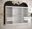 Edler Kleiderschrank mit drei Spiegeltüren Hochfeiler 93, Farbe: Weiß / Schwarzer Marmor - Abmessungen: 200 x 250 x 62 cm (H x B x T), mit 10 Fächern und zwei Kleiderstangen