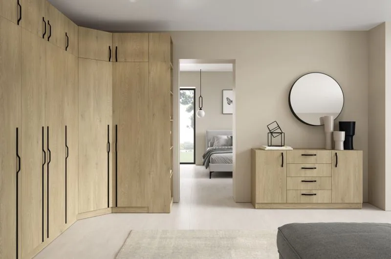 Schlafzimmer Set C Edegem | 9-teilig | Farbe: Eiche Cremona | Kleiderschränke | Drehtürenschränke | Regale | Schrankaufsätze | Kommode | Metallgriffe