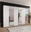 Drehtürenschrank | 3 Spiegeltüren | Farbe: Weiß | Soft-Close | 3 Fächer | 3 Kleiderstangen | Griffe: Schwarz | Maße: 300 x 52 x 202 cm | Kleiderschrank