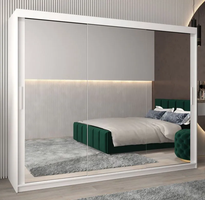 250 cm breiter Kleiderschrank mit 10 Fächern und 3 Türen | Farbe: Weiß Abbildung