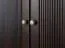 Kleiderschrank | aus massiv finnische Kiefer | Farbe: Tabacco | Griffe: Altsilber | Maße: 147 x 129 x 54 cm | zwei Türen | robust | natürliche Maserung