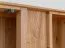 Vitrine Sienne 11 aus Massivholz Wildeiche, 140 x 85 x 37 cm, Holz geölt und gebürstet, 3 Türen, 6 Böden, 8 Fächer, push-to-open, inkl. LED-Beleuchtung